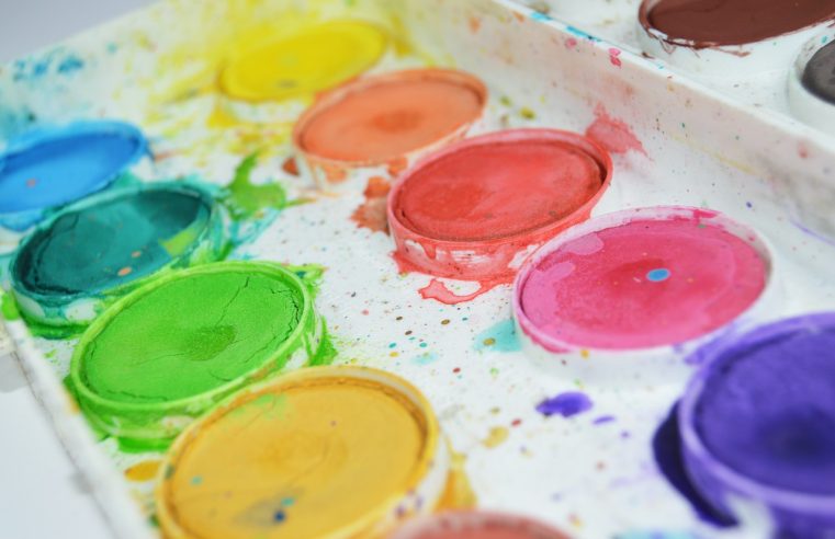 7 Benefícios de Colorir Desenhos para Diminuir o Estresse e Relax
