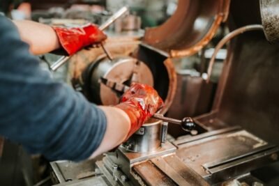 Eficiência e Precisão no Corte a Laser A Tecnologia que Transforma a Indústria Brasileira