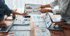 Veja como a IA transforma a análise competitiva com insights profundos, previsões estratégicas e identificação rápida de oportunidades.